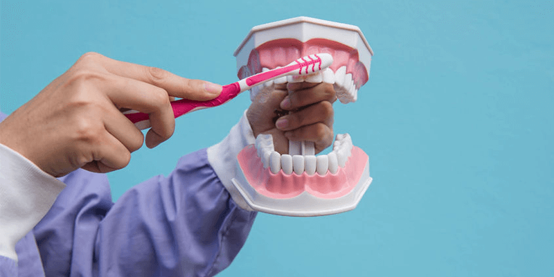 Pflege Tipps für Implantate